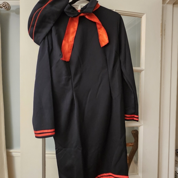 Flight Attendant Halloween Costume - Picture 2 of 4